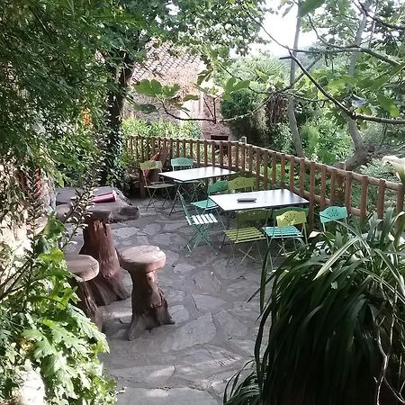 La Figuera Bed and Breakfast Camélas Εξωτερικό φωτογραφία