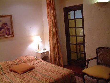 La Figuera Bed and Breakfast Camélas Δωμάτιο φωτογραφία